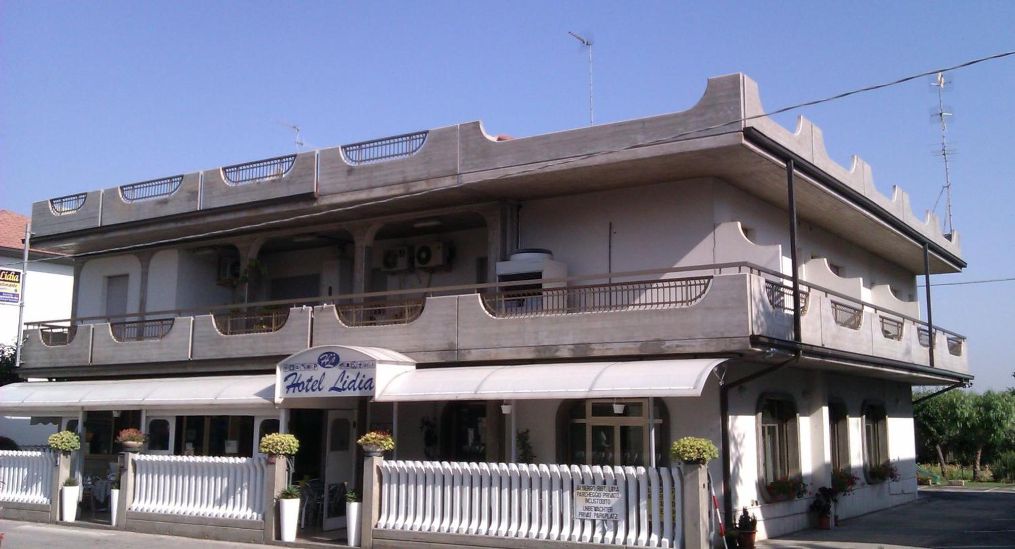 Hotel Lidia 알바아드리안티카 외부 사진