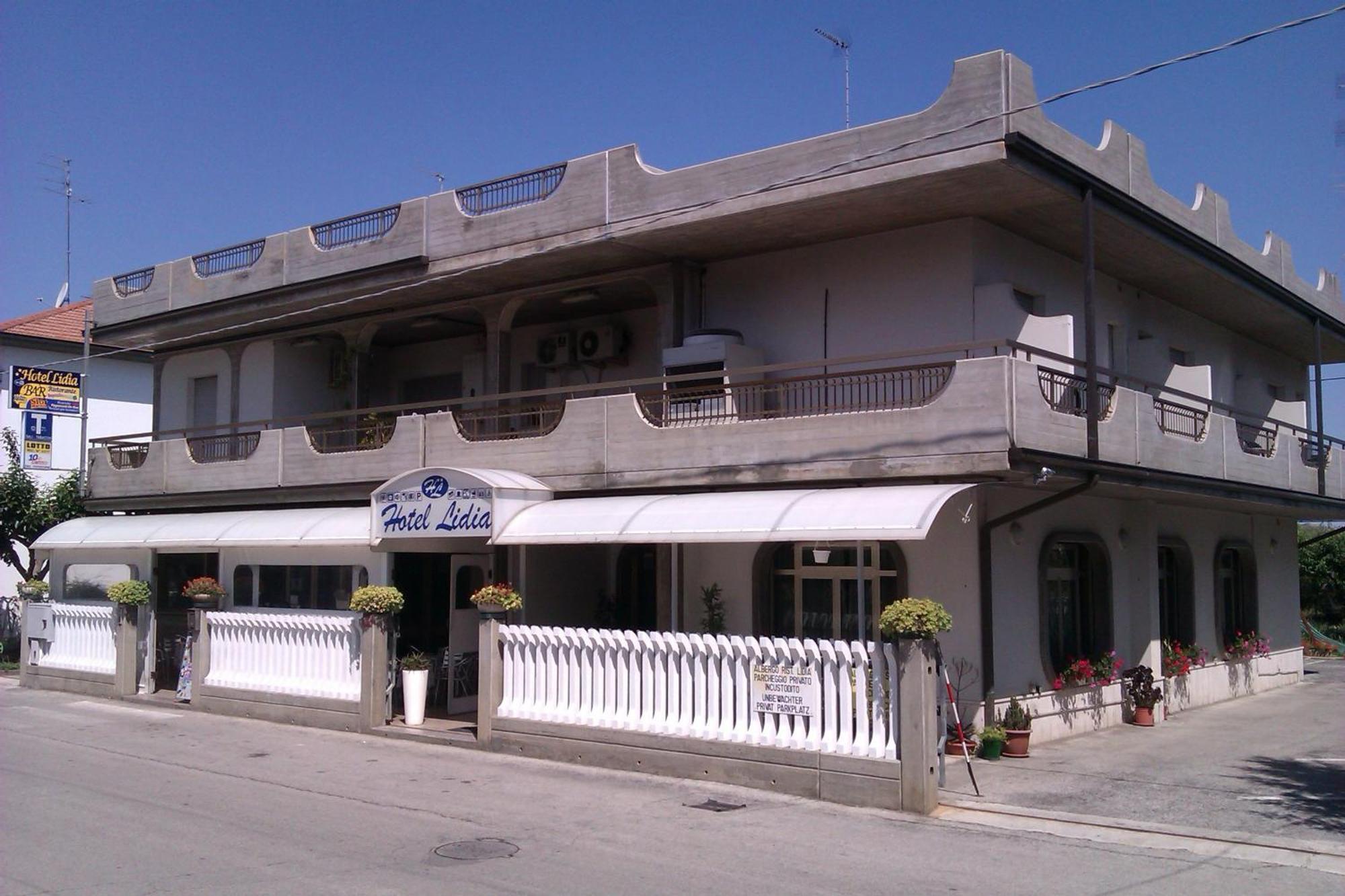 Hotel Lidia 알바아드리안티카 외부 사진