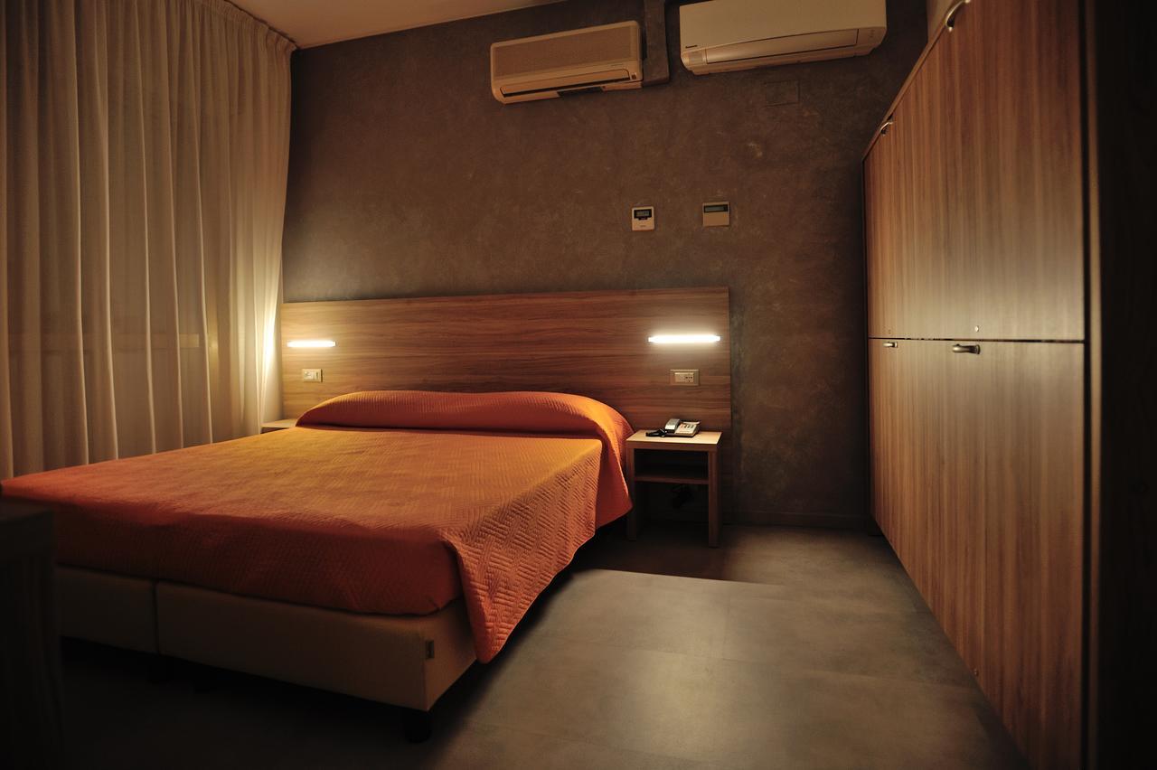 Hotel Lidia 알바아드리안티카 외부 사진